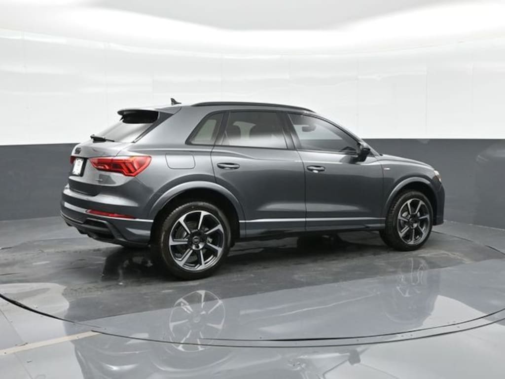 New 2025 Audi Q3 45 S line Premium SUV