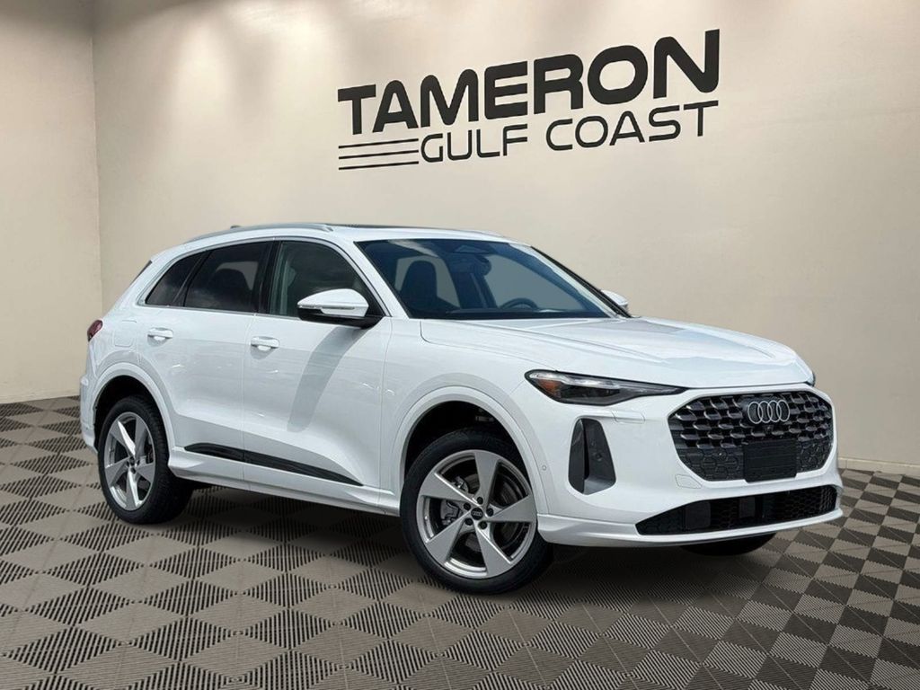 2026 Audi Q5 Premium Plus