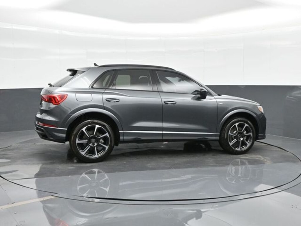 New 2025 Audi Q3 45 S line Premium SUV