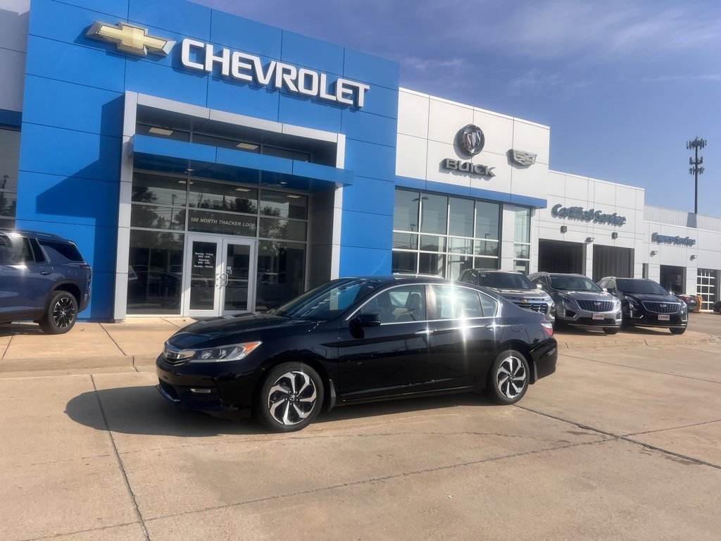 2016 Honda Accord EX photo 4