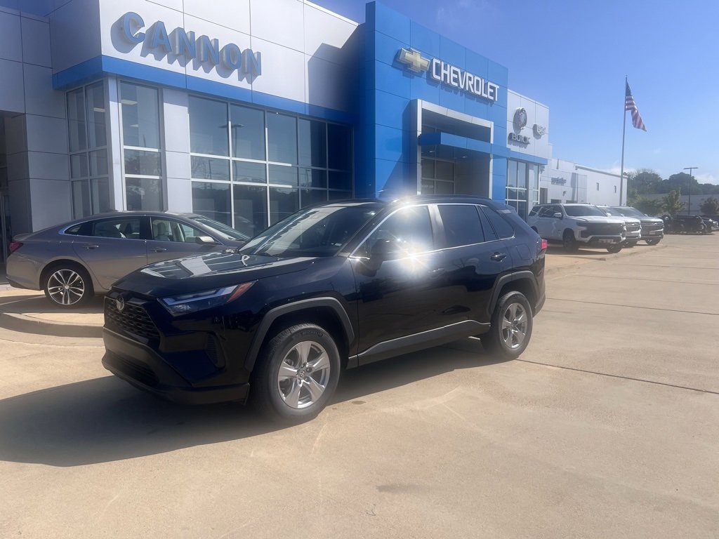 Used 2023 Toyota RAV4 XLE with VIN 2T3W1RFV9PC216144 for sale in Oxford, MS