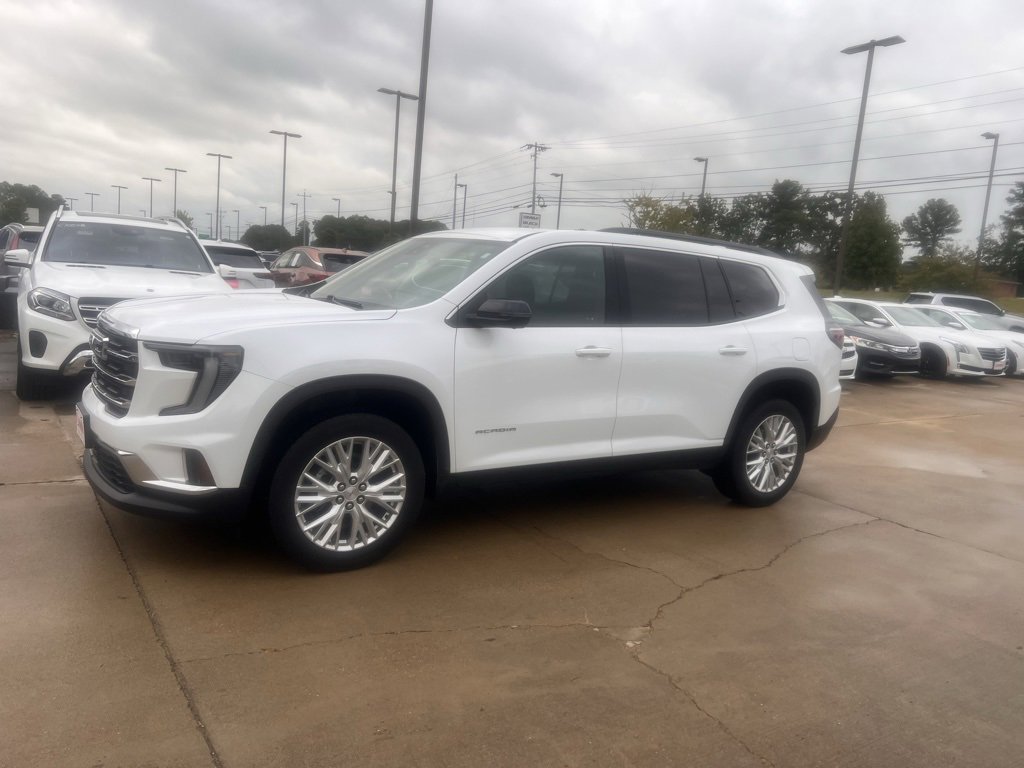 2024 Gmc Acadia Elevation photo 2