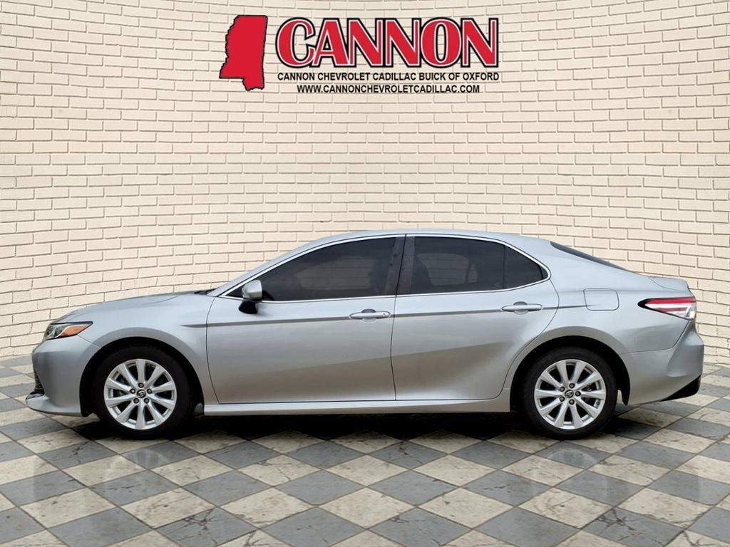 Used 2019 Toyota Camry LE with VIN 4T1B11HK0KU854611 for sale in Vicksburg, MS