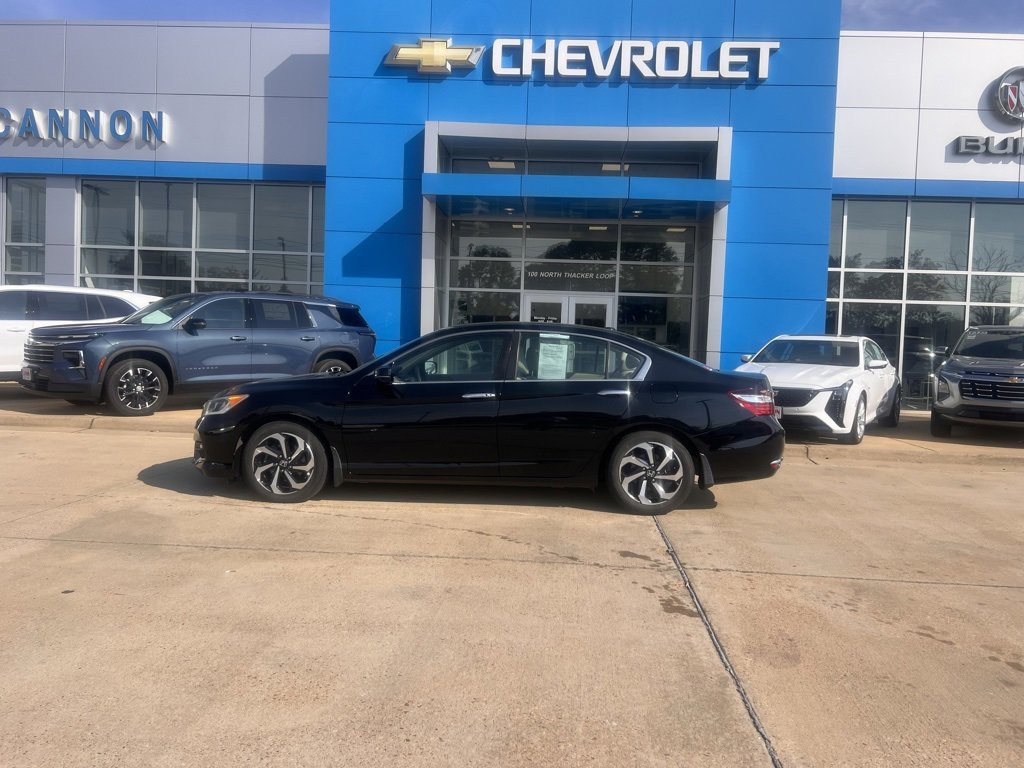 2016 Honda Accord EX photo 2