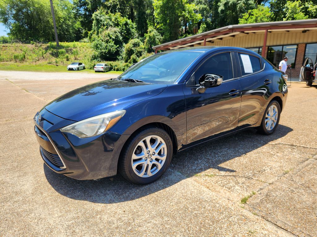2017 Toyota Yaris iA AT's photo