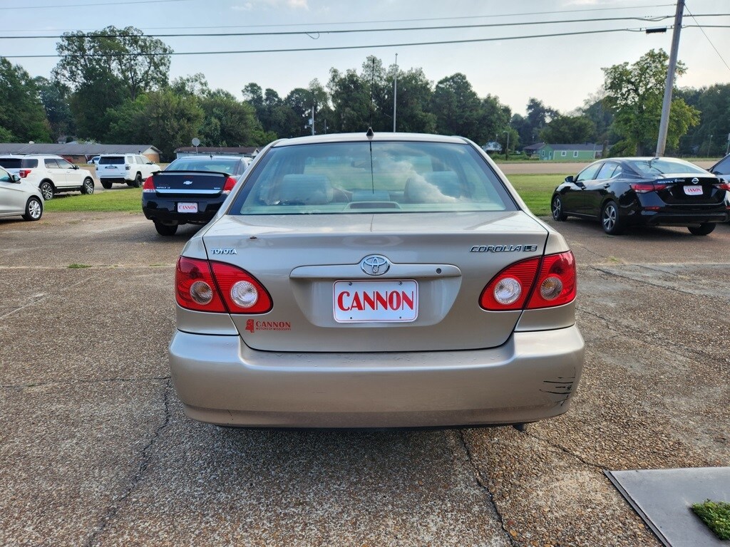 2006 Toyota Corolla LE photo 4