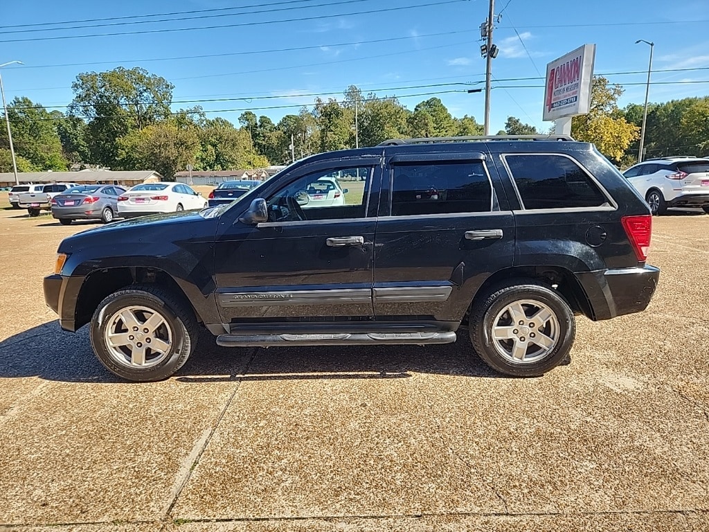 Used 2006 Jeep Grand Cherokee Laredo SUV