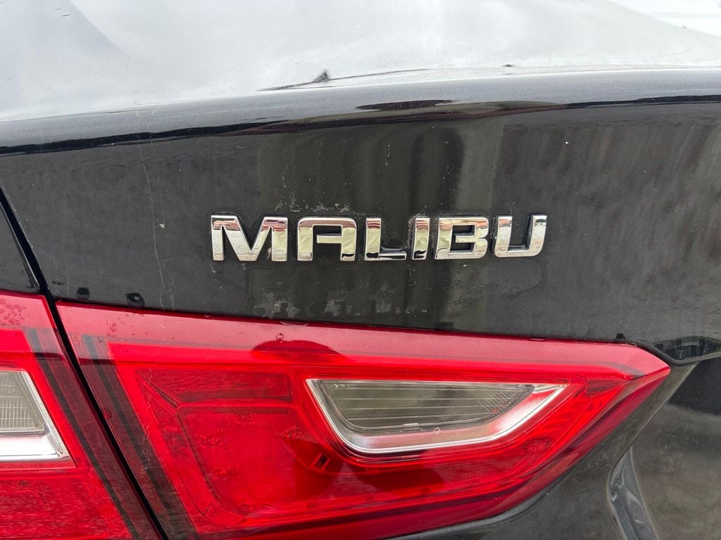 Used 2018 Chevrolet Malibu LT Sedan