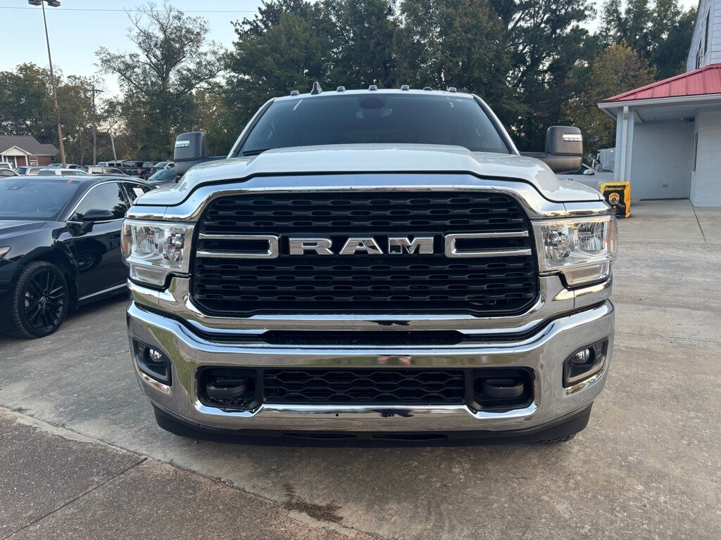 2024 Ram 3500 Big Horn photo 2