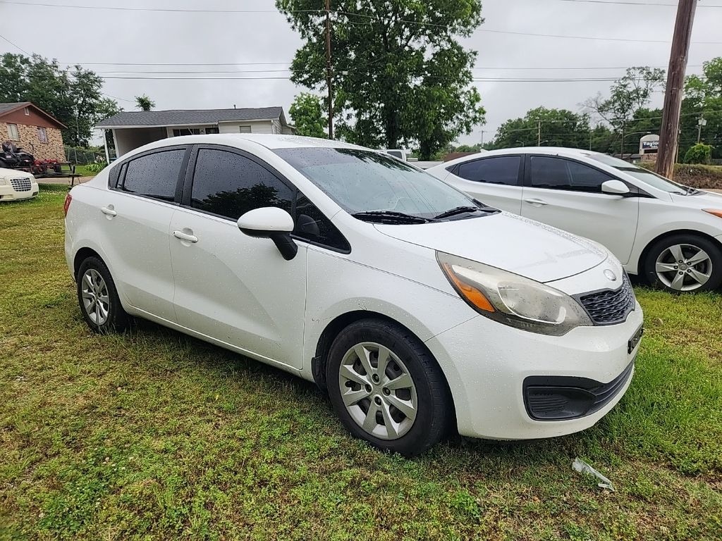 Used 2013 Kia Rio LX Sedan
