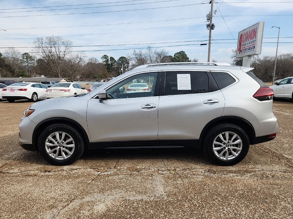Used 2019 Nissan Rogue SV SUV