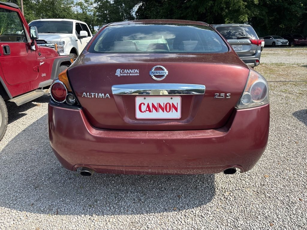 Used 2011 Nissan Altima 2.5 S Sedan