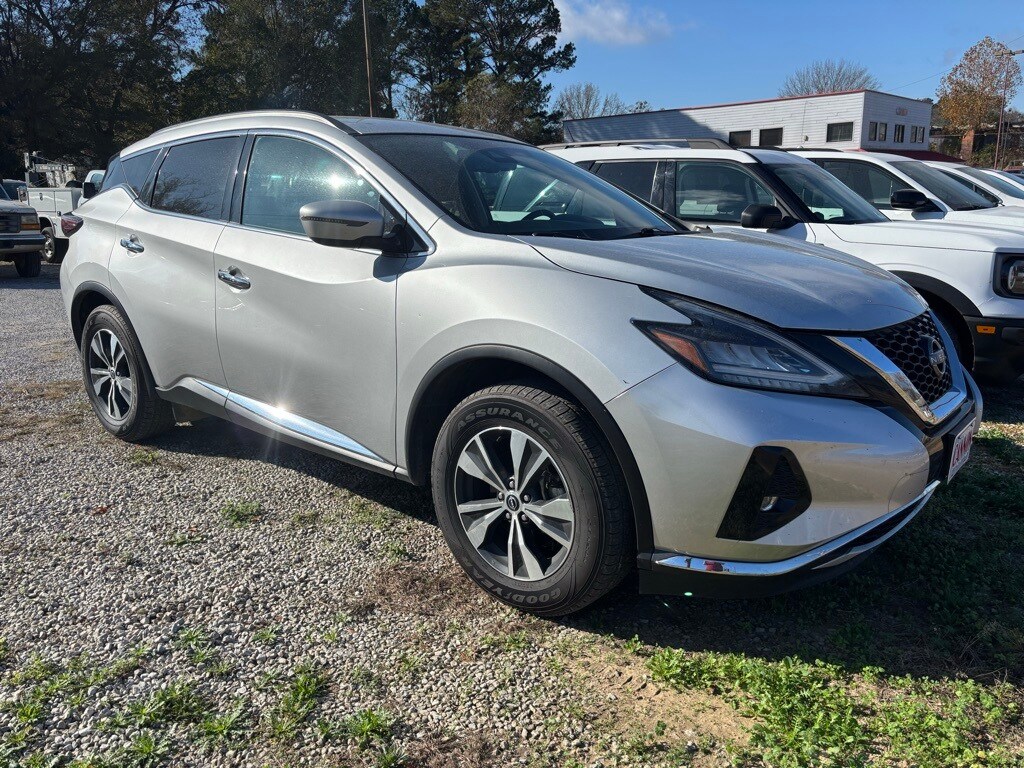 2023 Nissan Murano SV photo 3