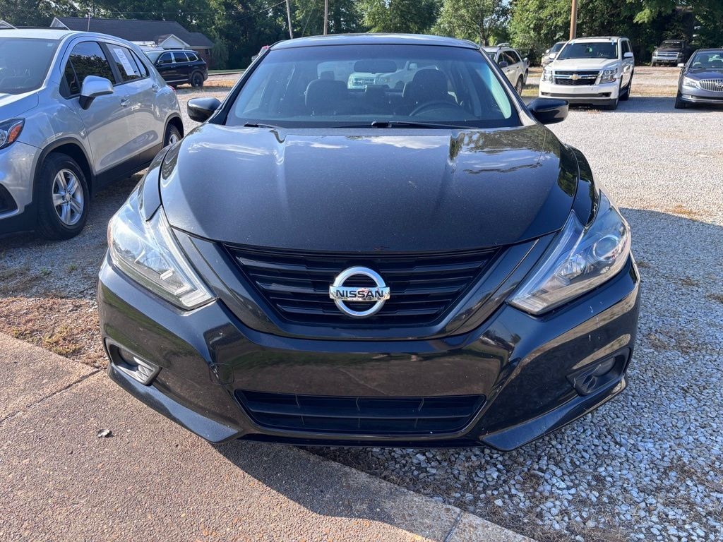 Used 2018 Nissan Altima 2.5 SR Sedan
