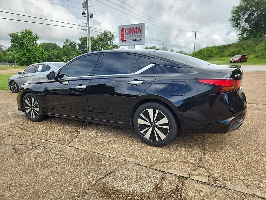 Used 2020 Nissan Altima 2.5 SL Sedan