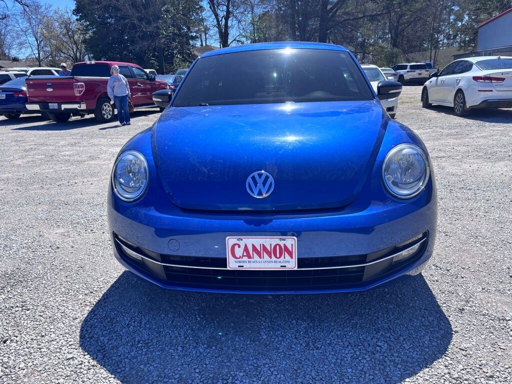 Used 2013 Volkswagen Beetle Hatchback