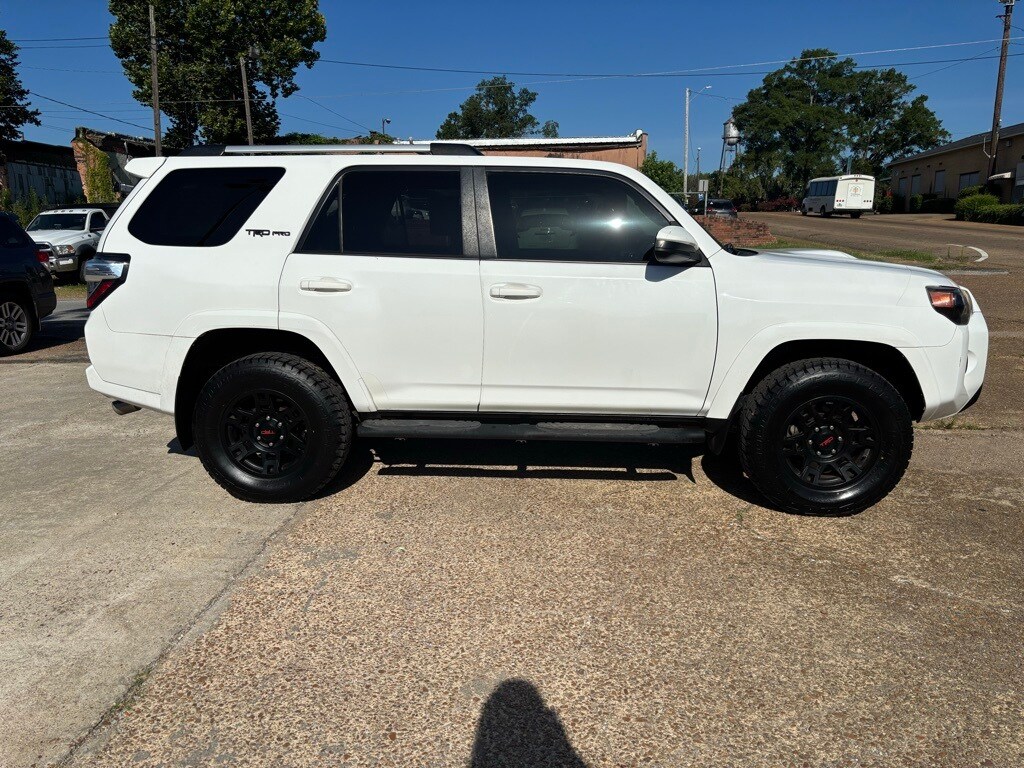 2018 Toyota 4Runner TRD Pro photo 4