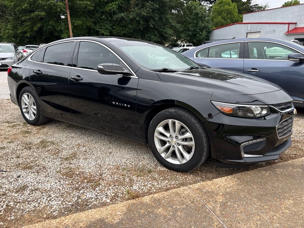 Used 2018 Chevrolet Malibu LT Sedan