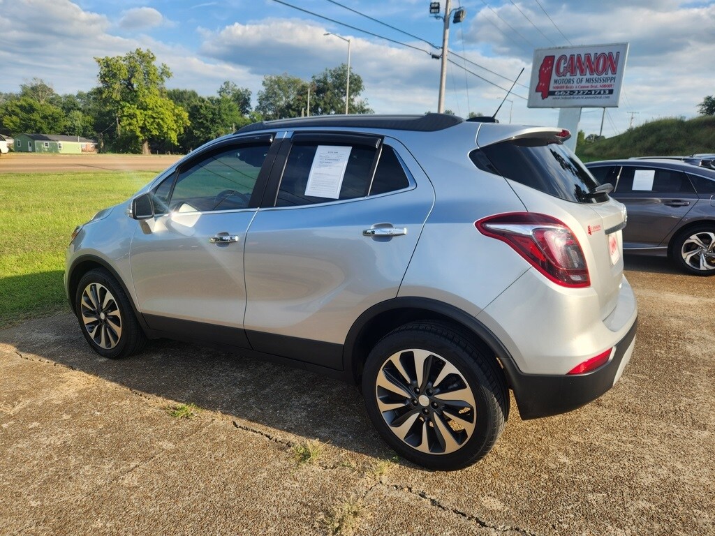 2020 Buick Encore Essence photo 3
