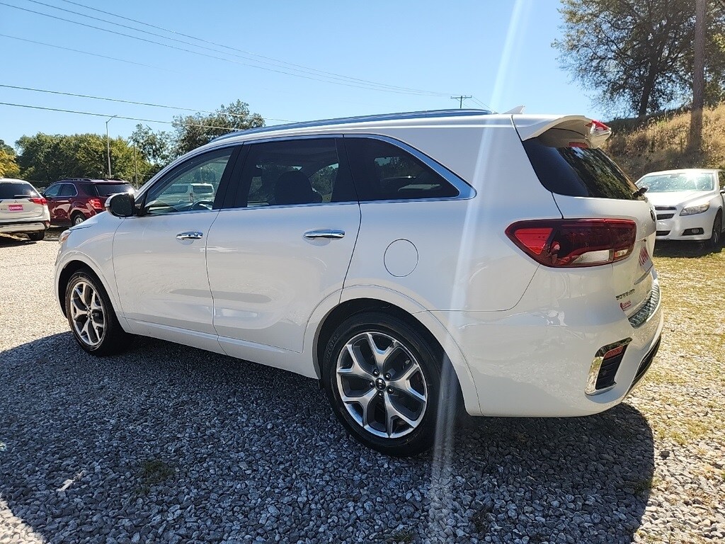 2019 Kia Sorento SX photo 2