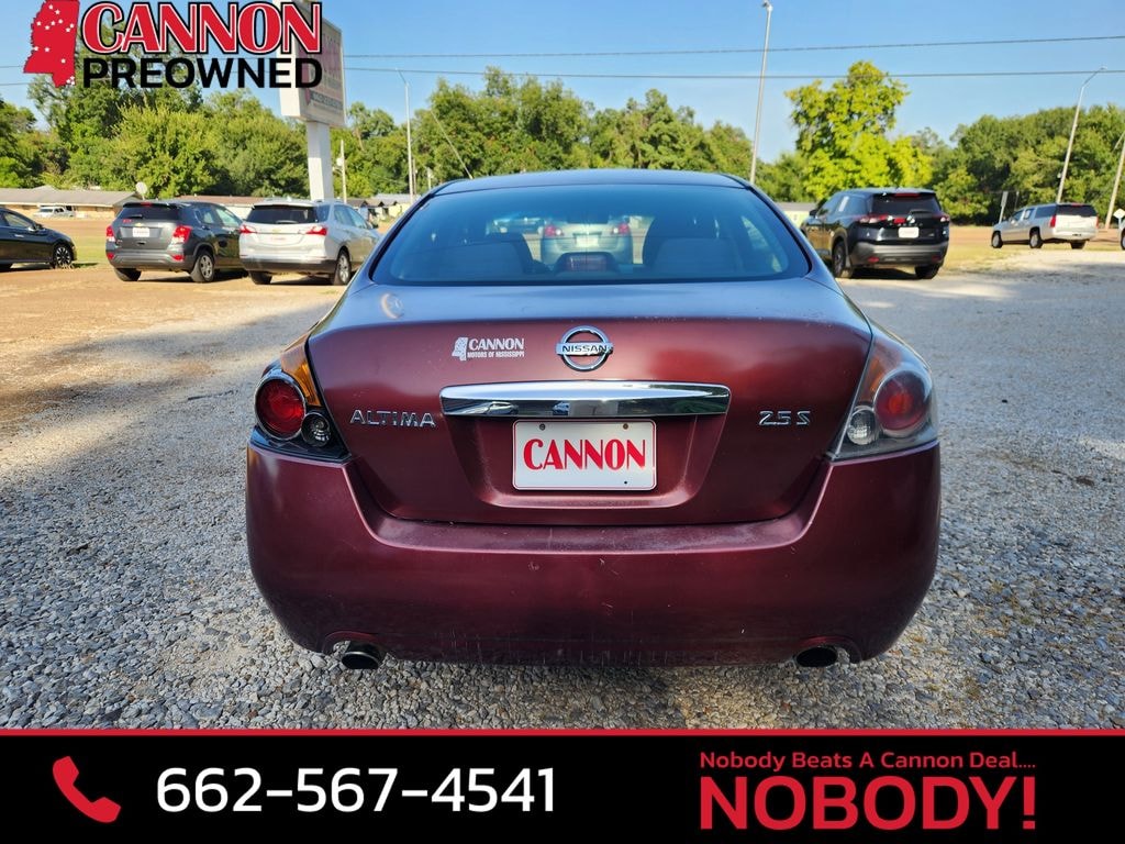 Used 2011 Nissan Altima 2.5 S Sedan