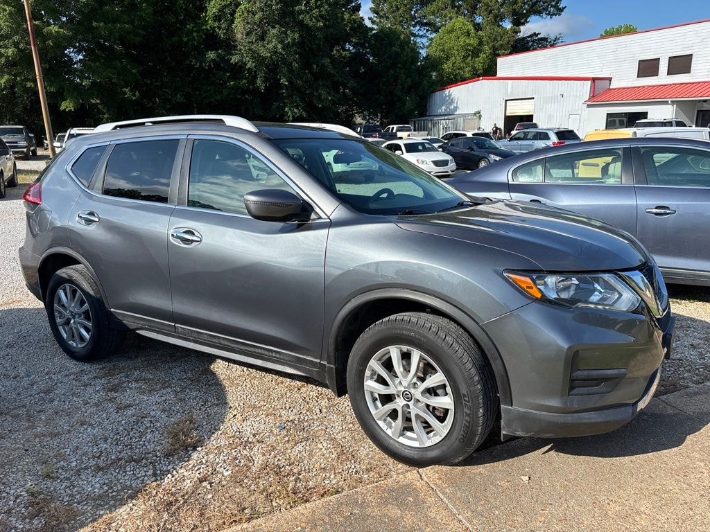 Used 2018 Nissan Rogue SV SUV