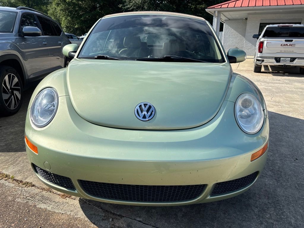 Used 2008 Volkswagen New Beetle SE Convertible