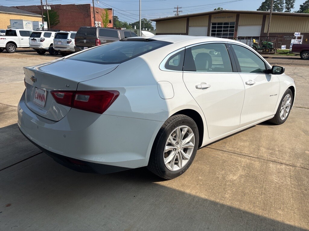 2024 Chevrolet Malibu 1LT photo 4