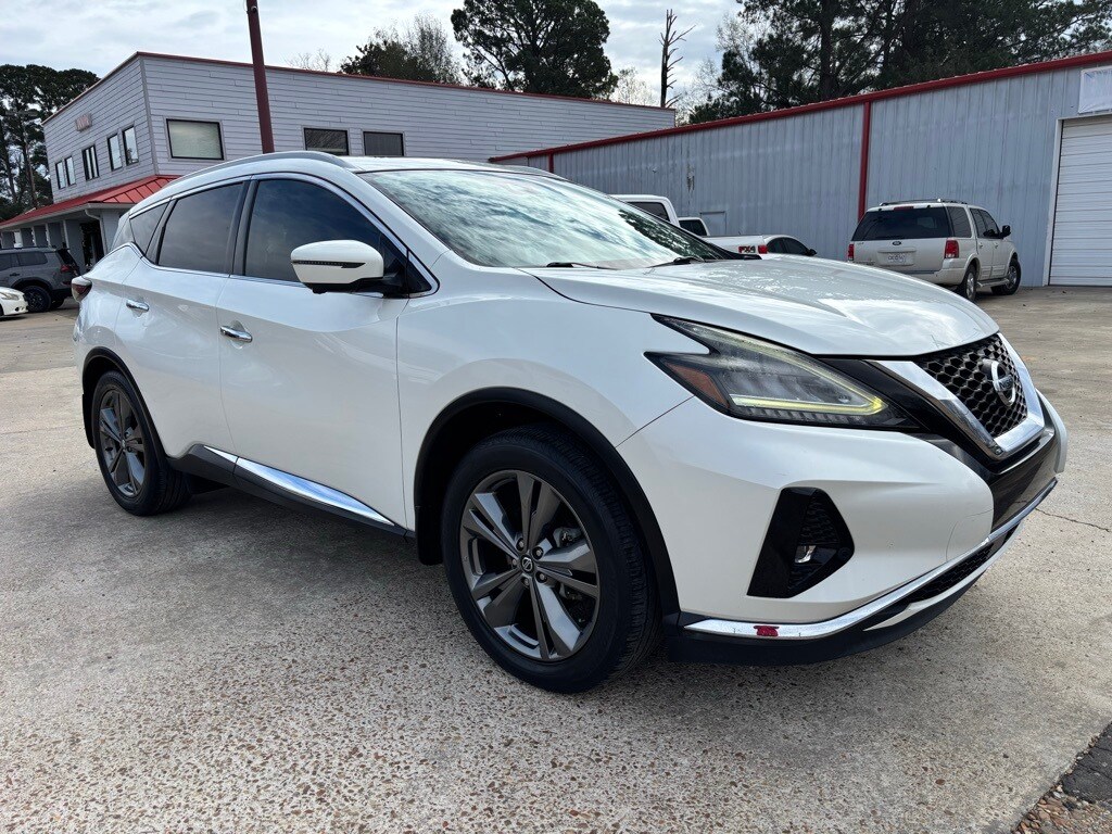 2019 Nissan Murano Platinum photo 2
