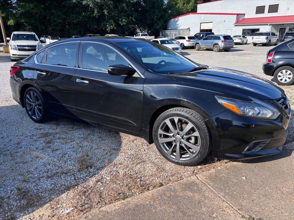 Used 2018 Nissan Altima 2.5 SR Sedan