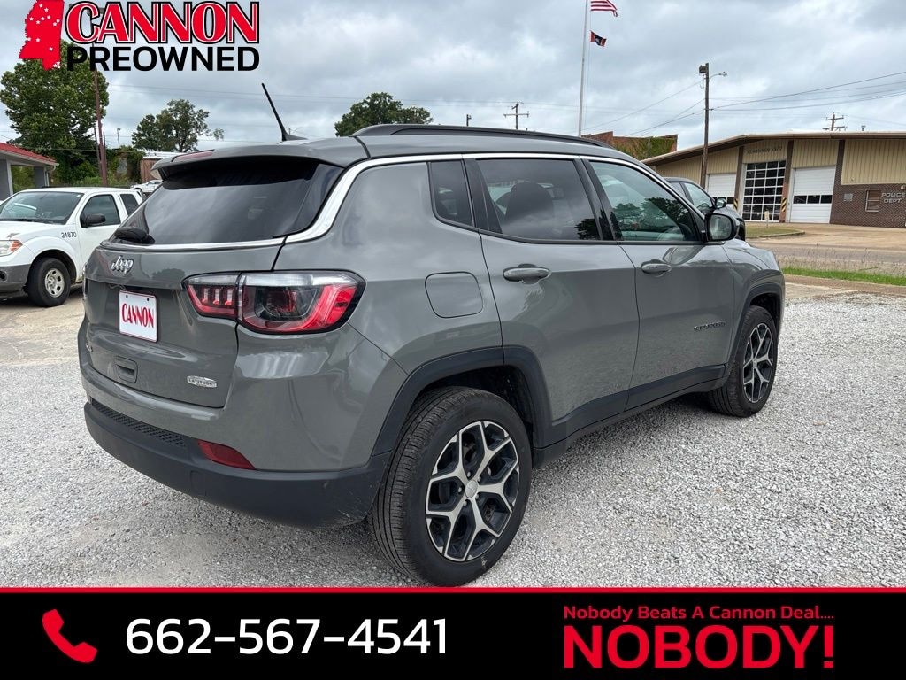 Used 2024 Jeep Compass Latitude SUV
