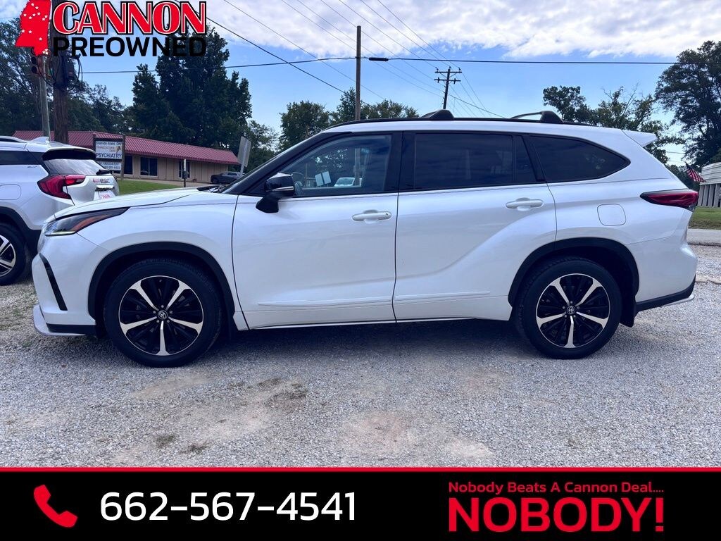 Used 2022 Toyota Highlander XSE SUV