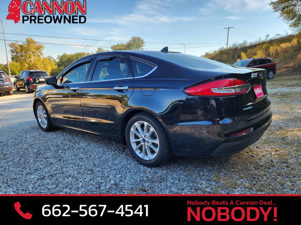 Used 2019 Ford Fusion SE Sedan