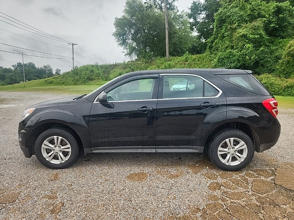 Used 2017 Chevrolet Equinox LS SUV