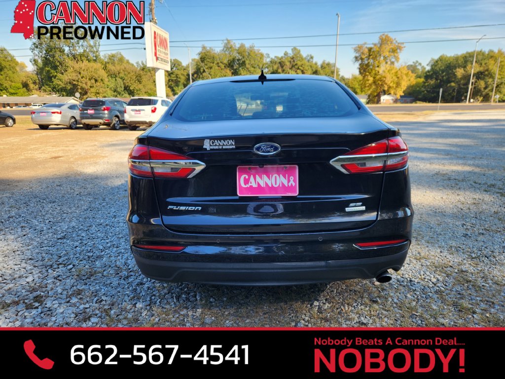 Used 2019 Ford Fusion SE Sedan