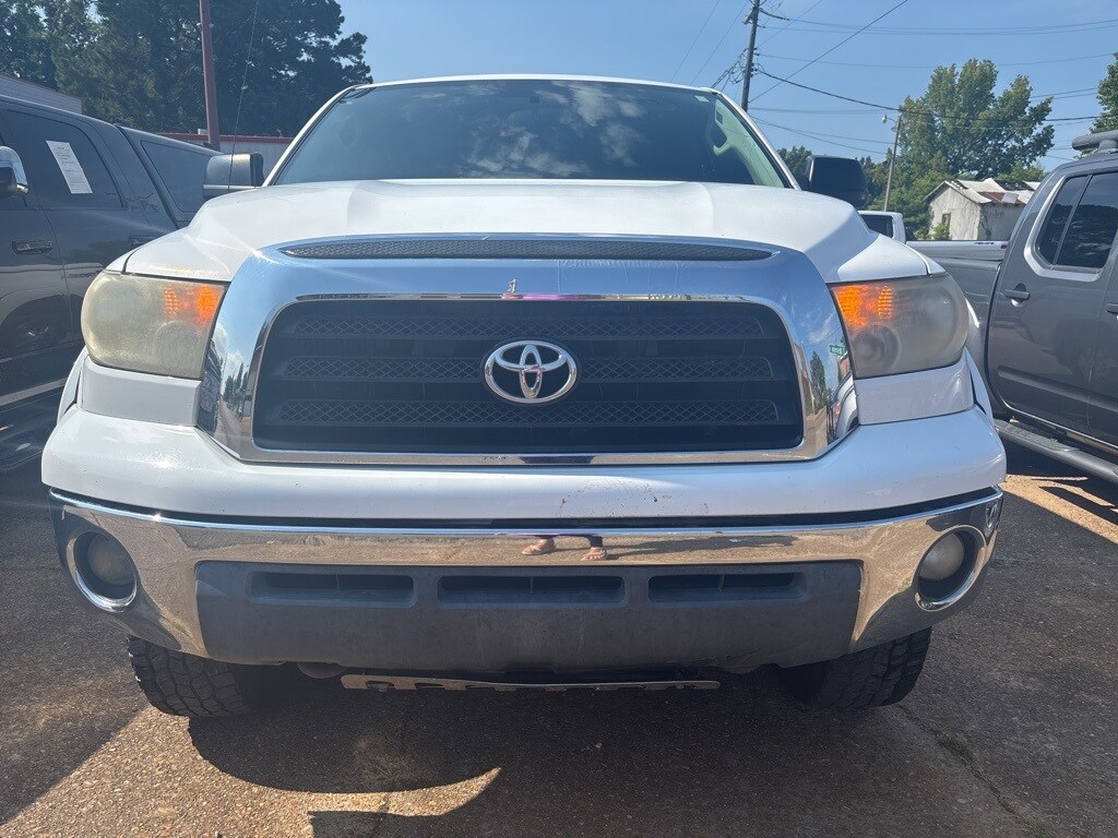 2008 Toyota Tundra Base photo 2