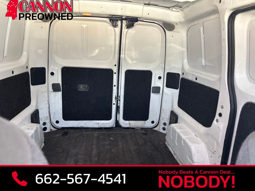 2015 Chevrolet City Express 1LS - Photo 9