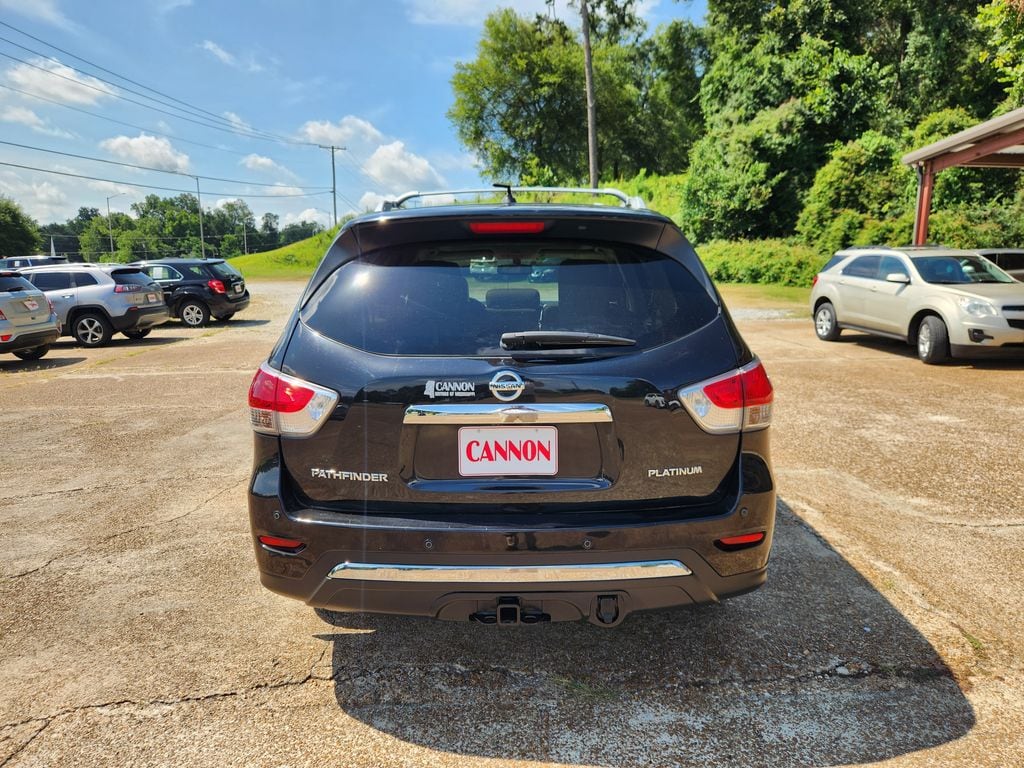 Used 2016 Nissan Pathfinder Platinum SUV