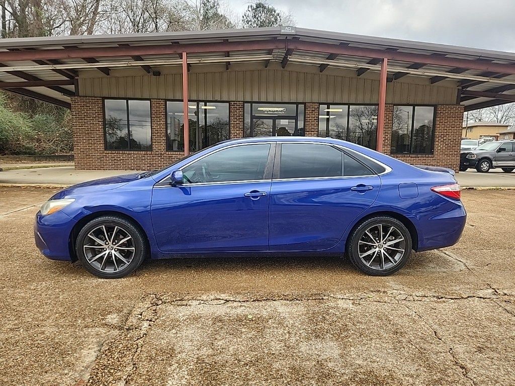 Used 2015 Toyota Camry Sedan