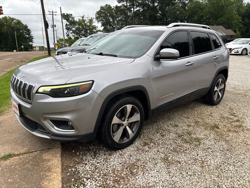 2020 Jeep Cherokee Limited's photo