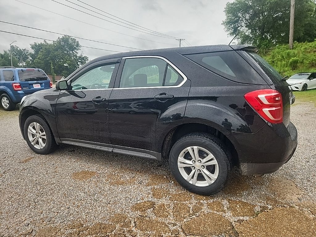 Used 2017 Chevrolet Equinox LS SUV