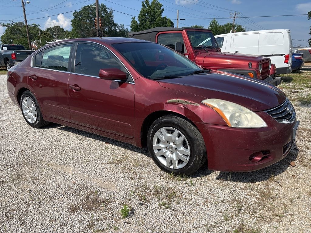 Used 2011 Nissan Altima 2.5 S Sedan