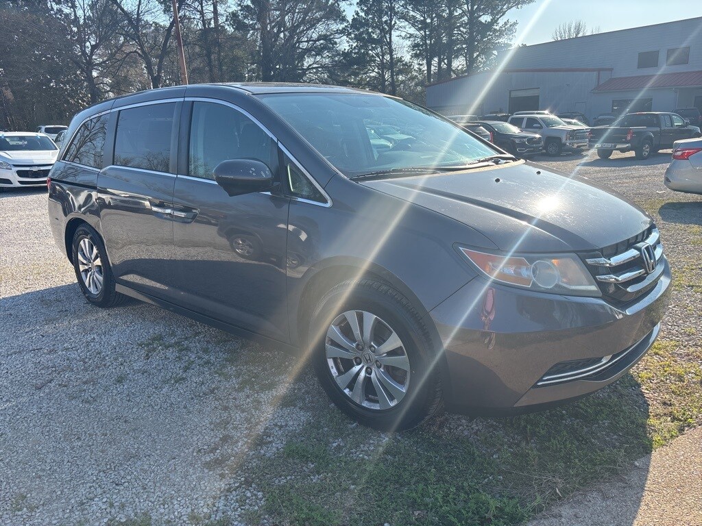 2014 Honda Odyssey EX photo 3