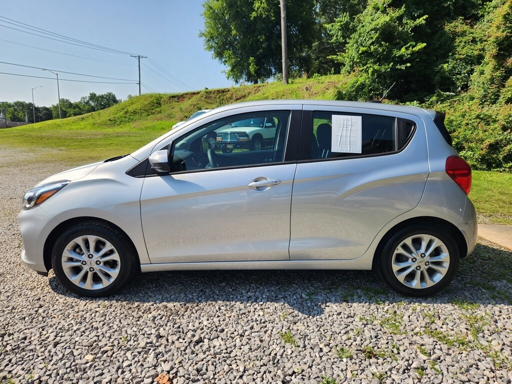 2022 Chevrolet Spark 1LT photo 2