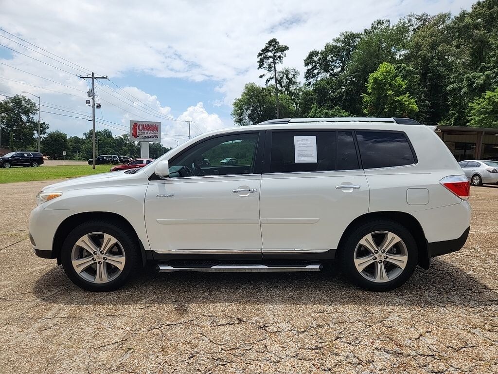 Used 2013 Toyota Highlander Limited V6 SUV