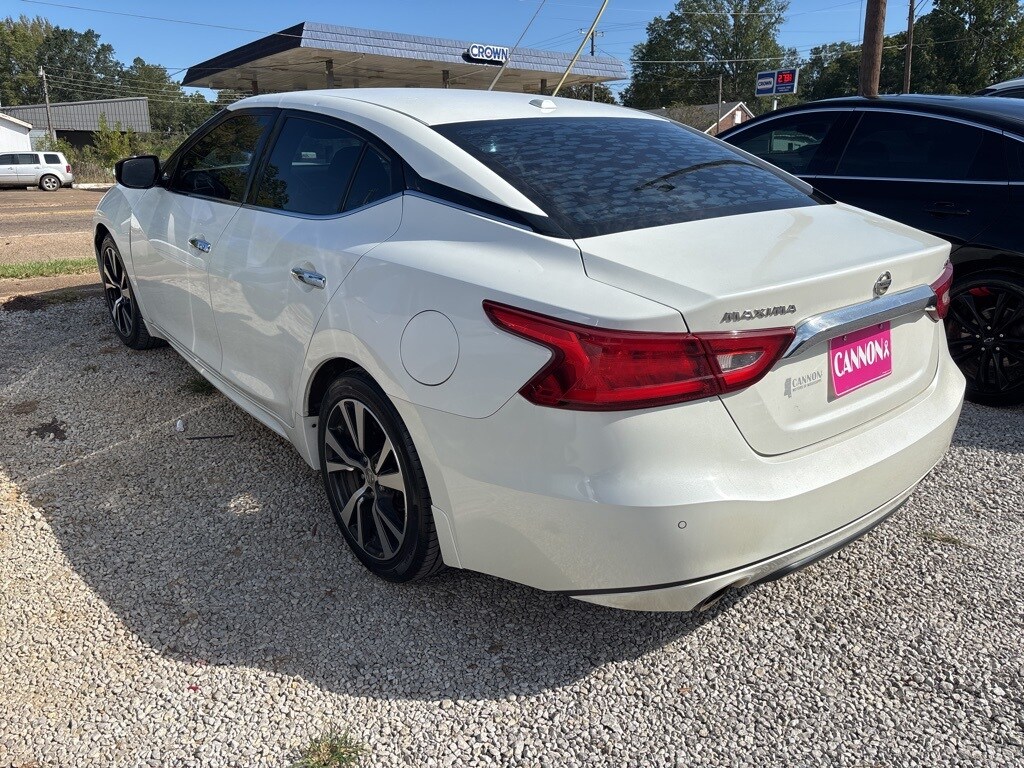 2016 Nissan Maxima SV photo 4