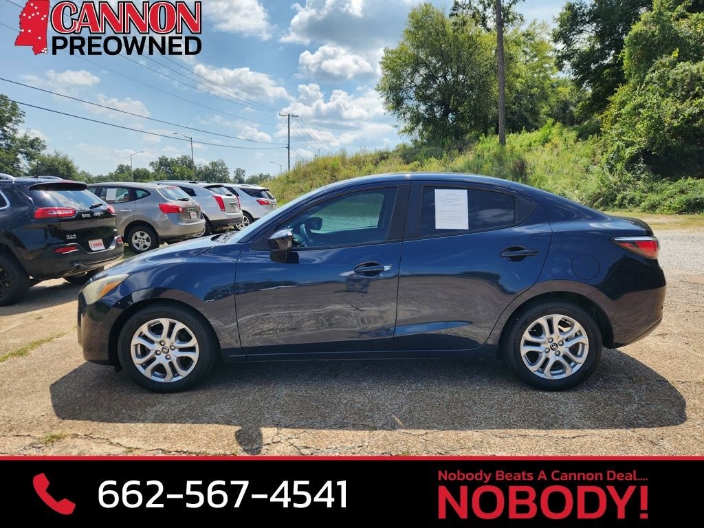 Used 2017 Toyota Yaris iA Base Sedan