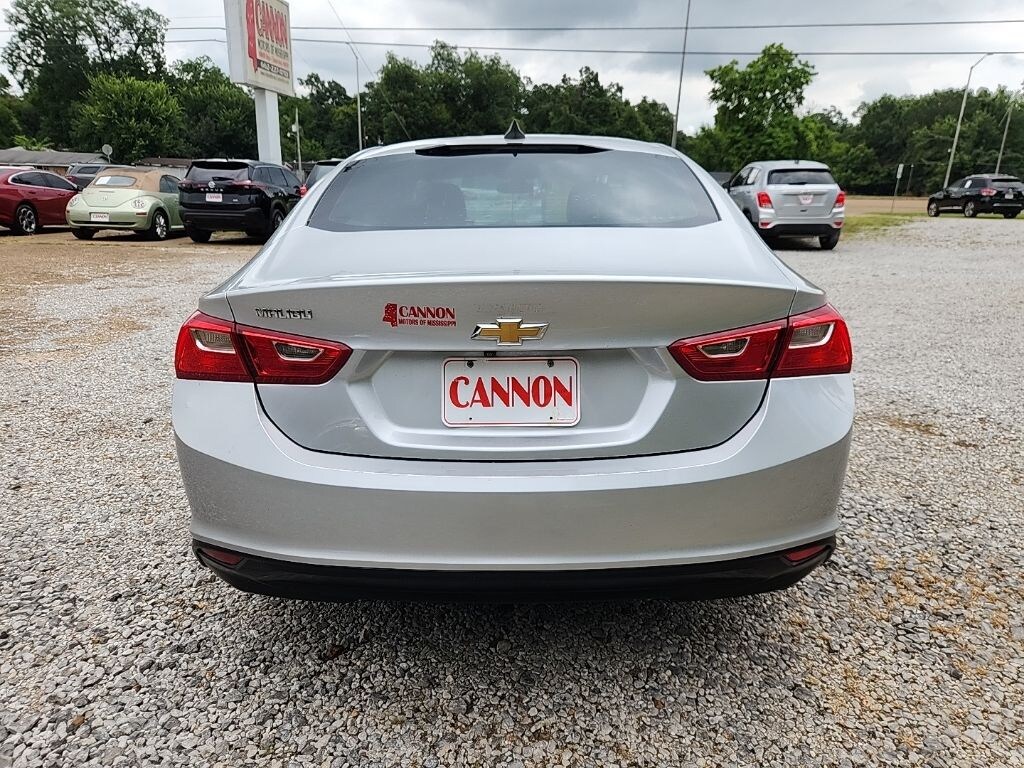 Used 2018 Chevrolet Malibu LS w/1LS Sedan