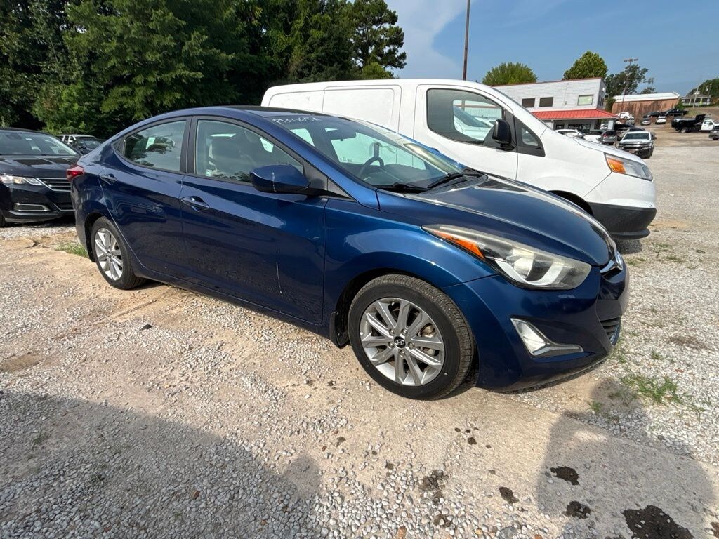 Used 2016 Hyundai Elantra SE Sedan
