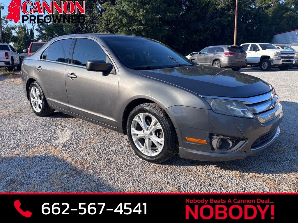 Used 2012 Ford Fusion SE Sedan